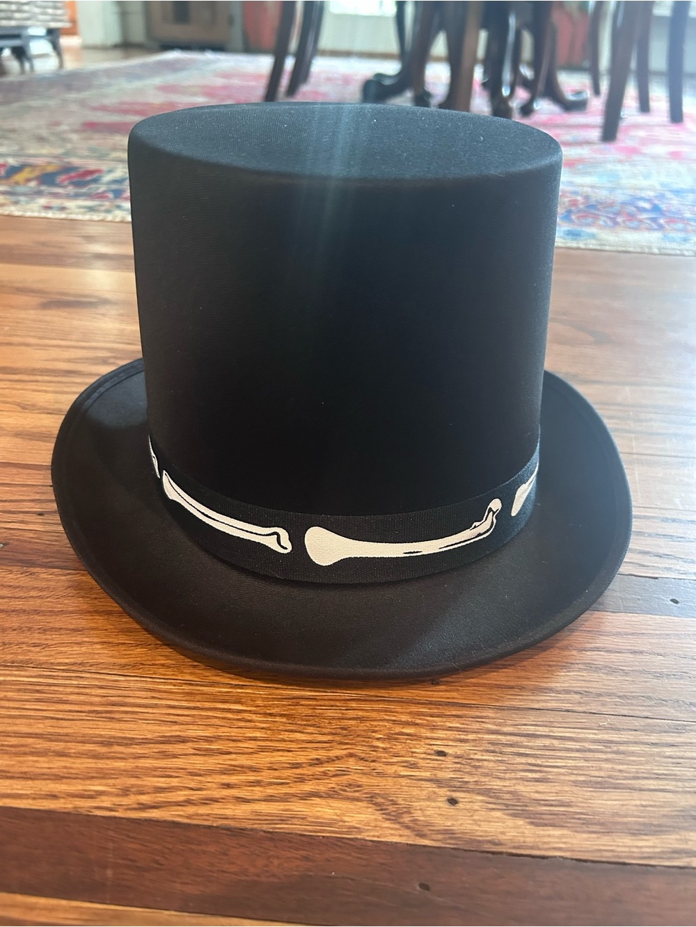 Spirit Black Top Hat with White Bone Band